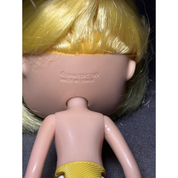 Strawberry Shortcake - Lemon Meringue Yellow Doll Bridge Direct 2014 - Picture 5 of 5